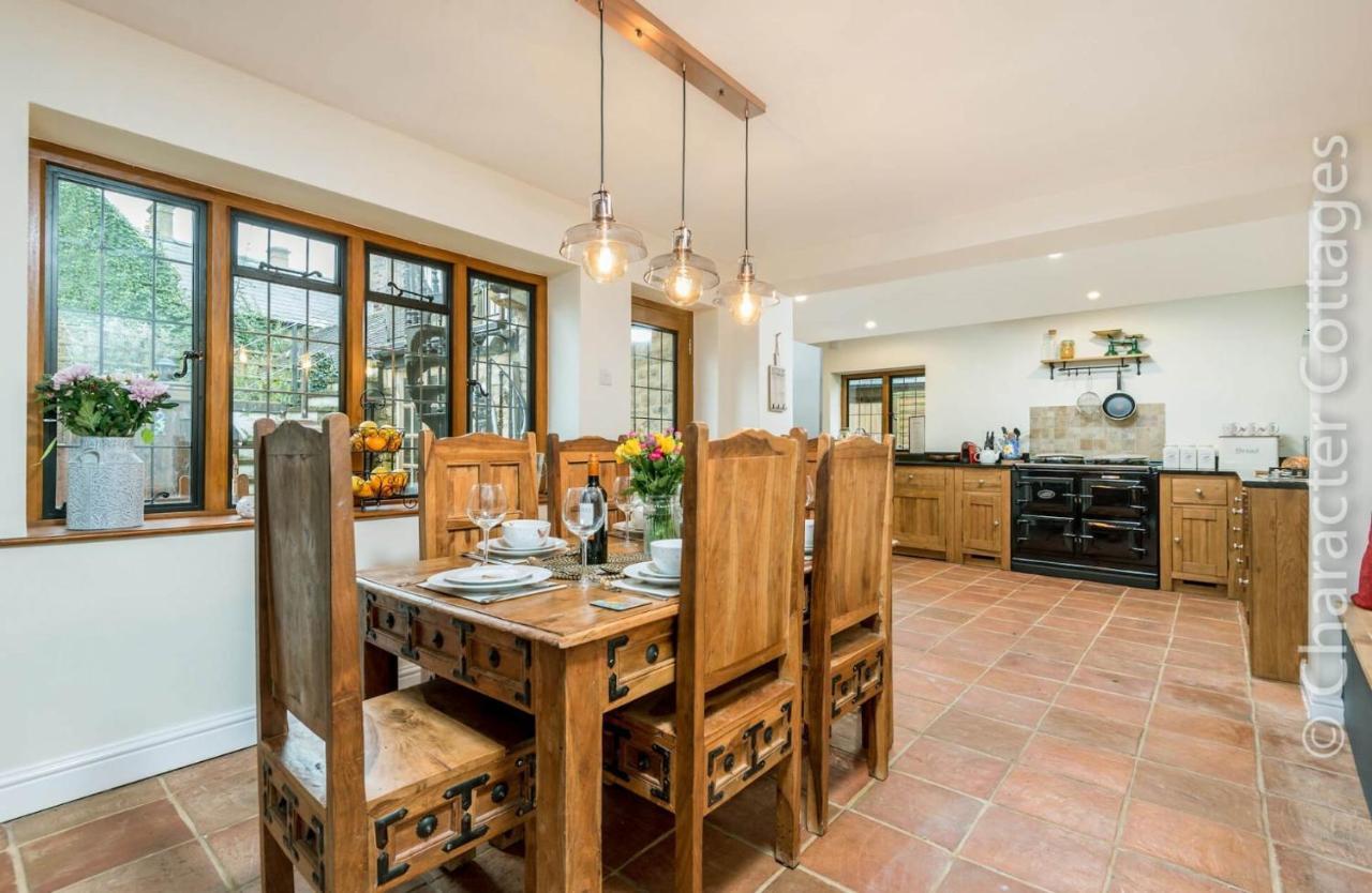 Villa Eastnor à Moreton-in-Marsh Extérieur photo